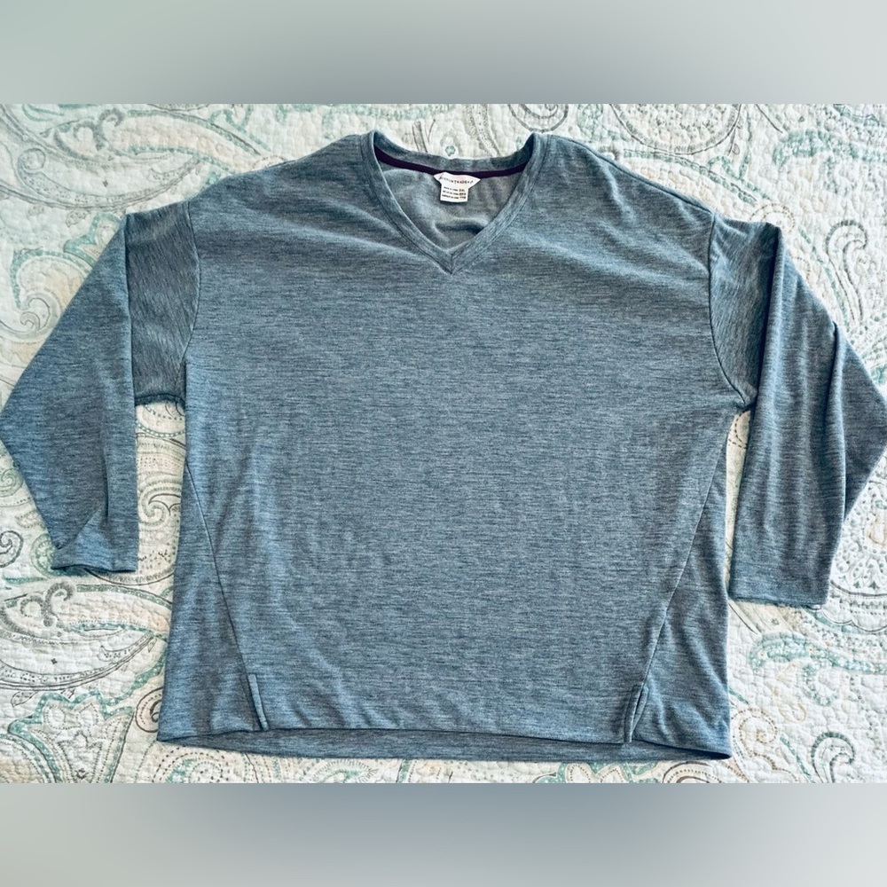Women’s Boston Traders XXL Sky Blue V-Neck Sweatshirt